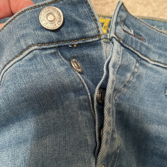 Josephina Skinny Boyfriend - Picture 7 of 7